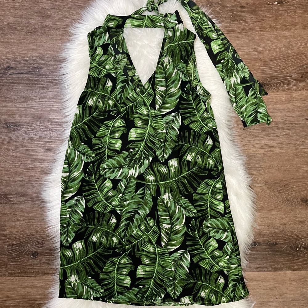 Rosette Leafy Pattern Summer Dress Bathing Suit Cover Up Dress Size Small.